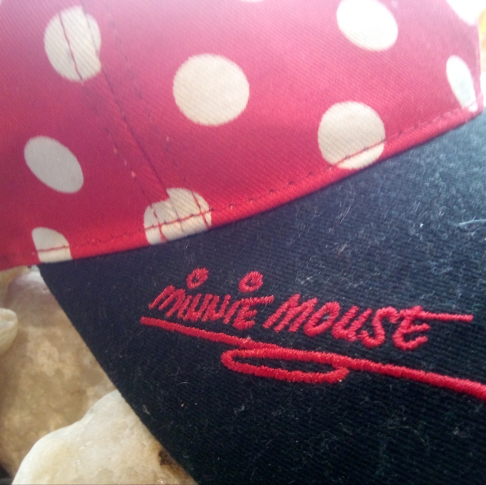Micky mouse hat - Picture 4 of 4